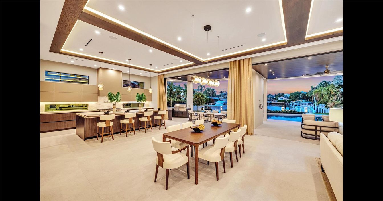 Dining room, Interior, Kitchen, Pendant Lights, Recessed Lighting