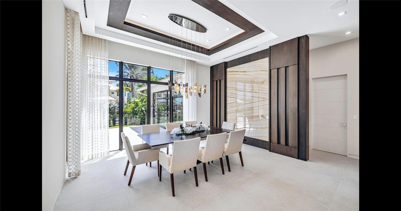 Chandelier, Dining room, Interior, Pendant Lights, Recessed Lighting