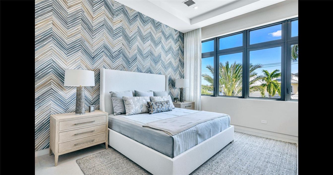 Bedroom, Interior, Recessed Lighting, Water