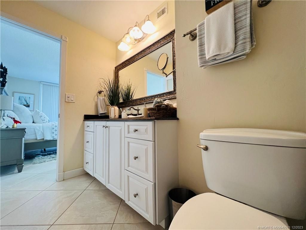 Bathroom, Bedroom, Interior