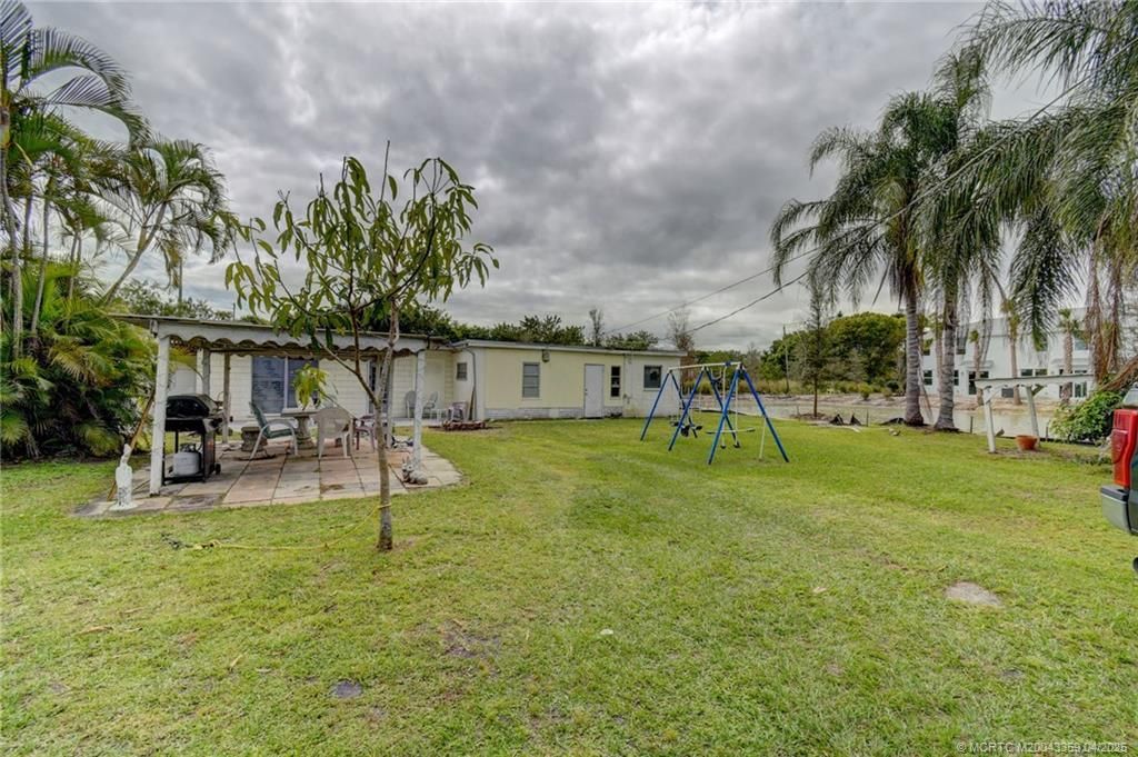 Backyard, Exterior, Playground