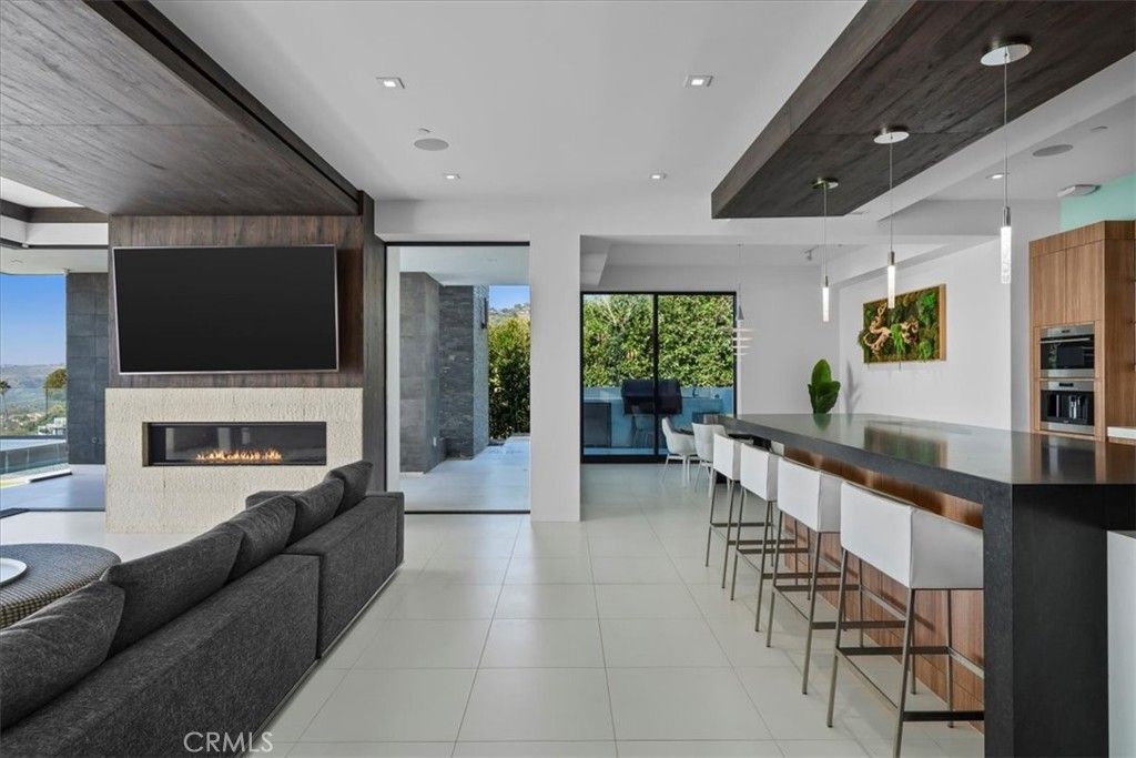 Fireplace, Interior, Kitchen, Living room, Pendant Lights, Recessed Lighting