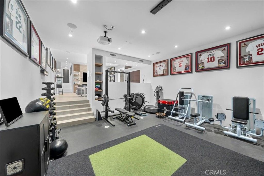 Fitness Equipment, Interior, Recessed Lighting