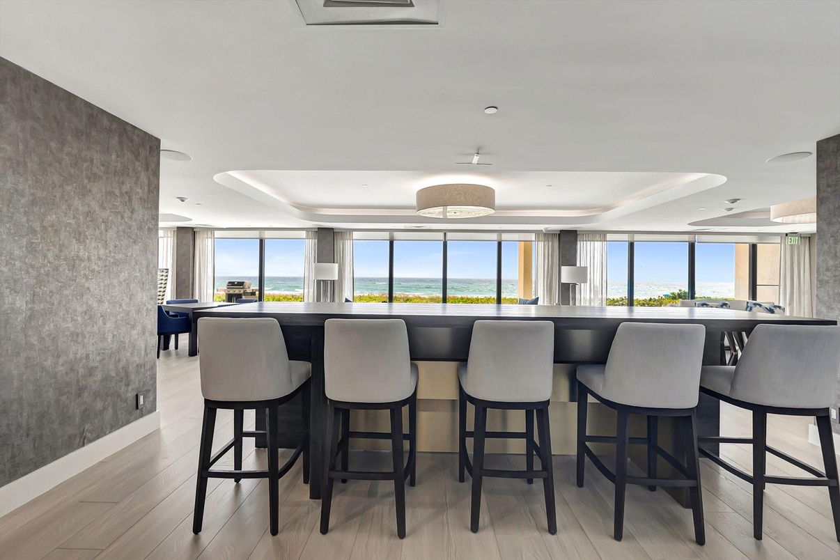 Interior, Recessed Lighting, Water, Wood Texture Flooring