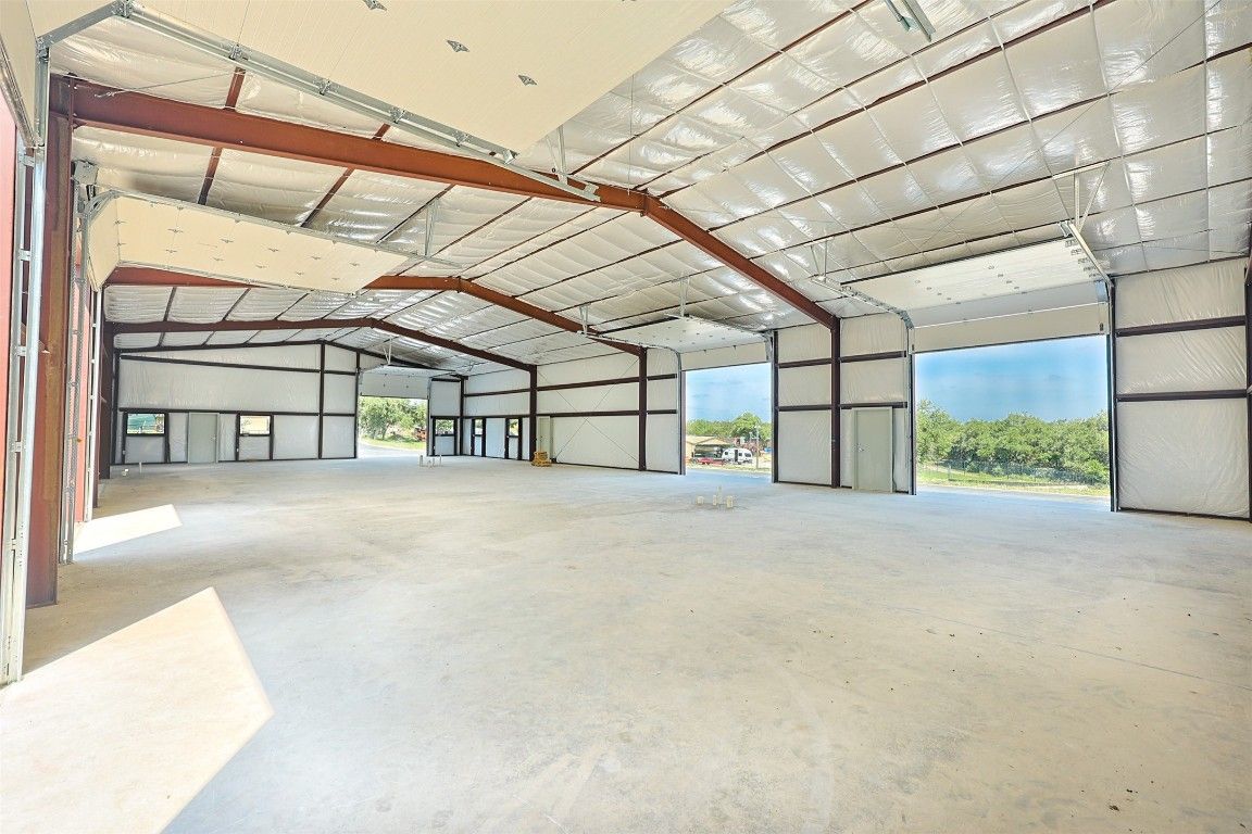 Garage, Interior