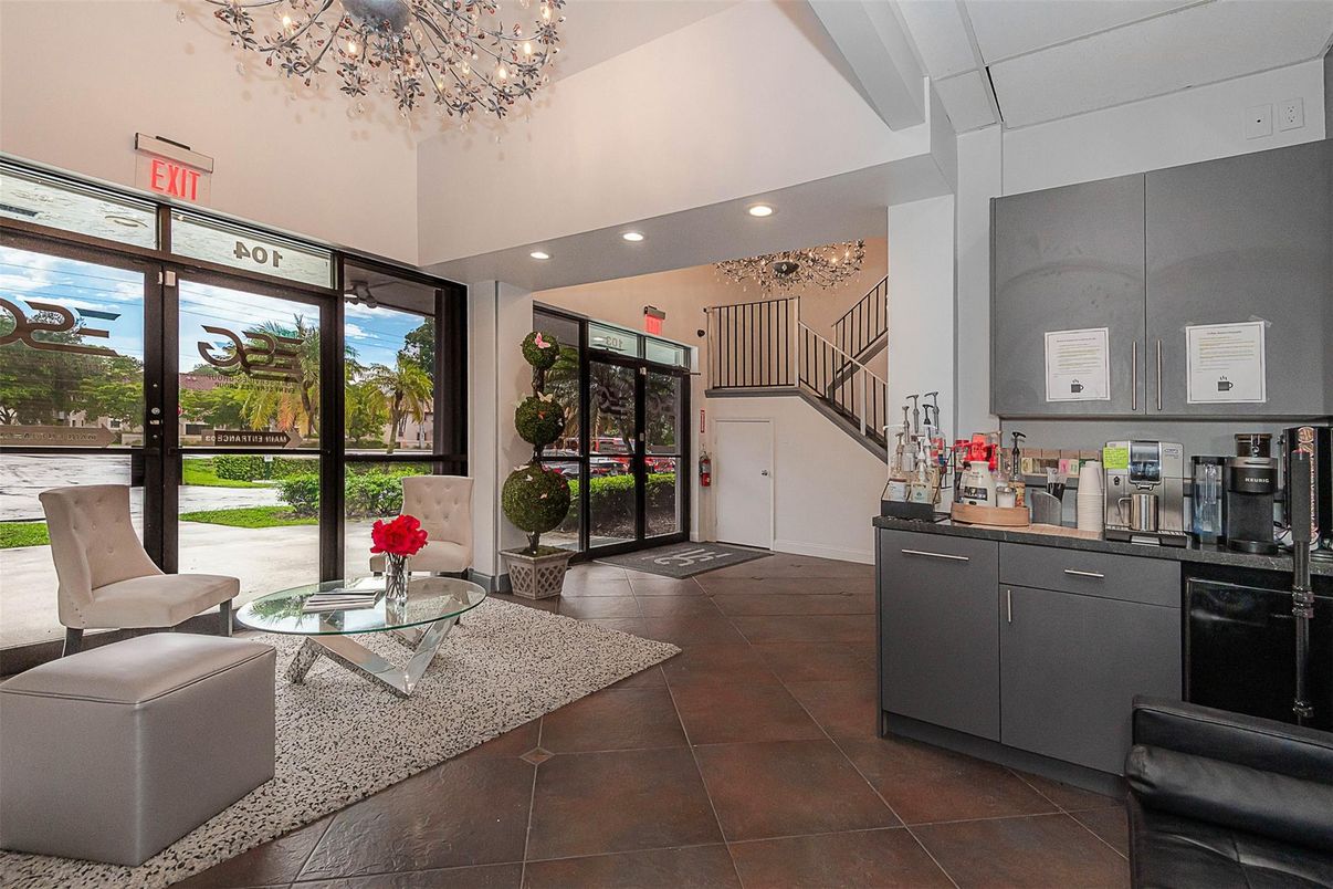 Chandelier, Interior, Living room, Recessed Lighting