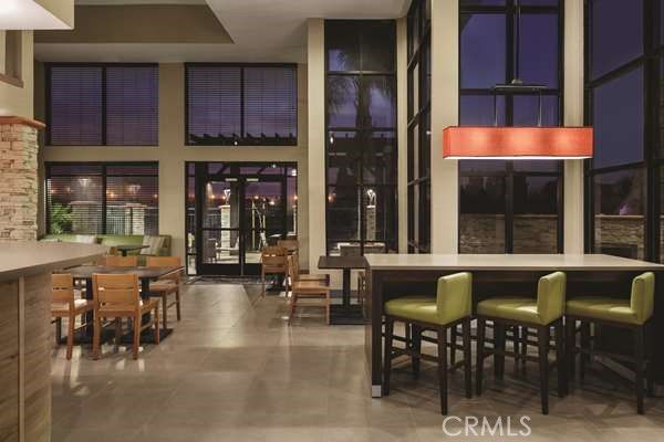 Dining room, Interior