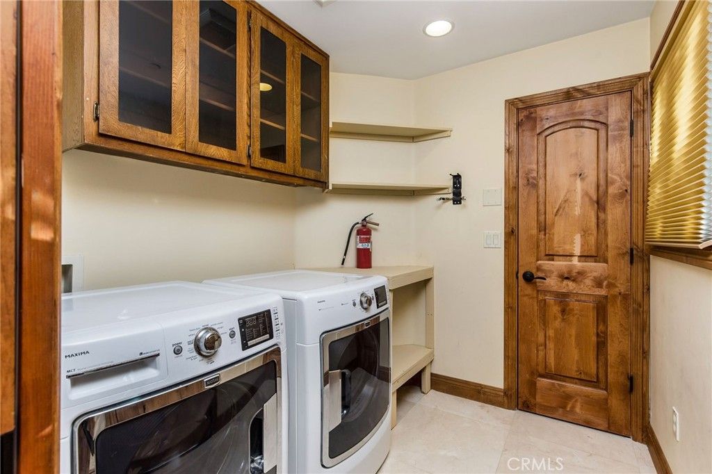 Interior, Recessed Lighting, Washer