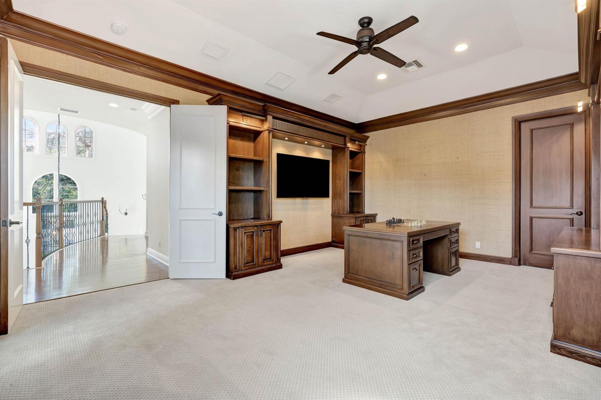 Home Office, Interior, Recessed Lighting