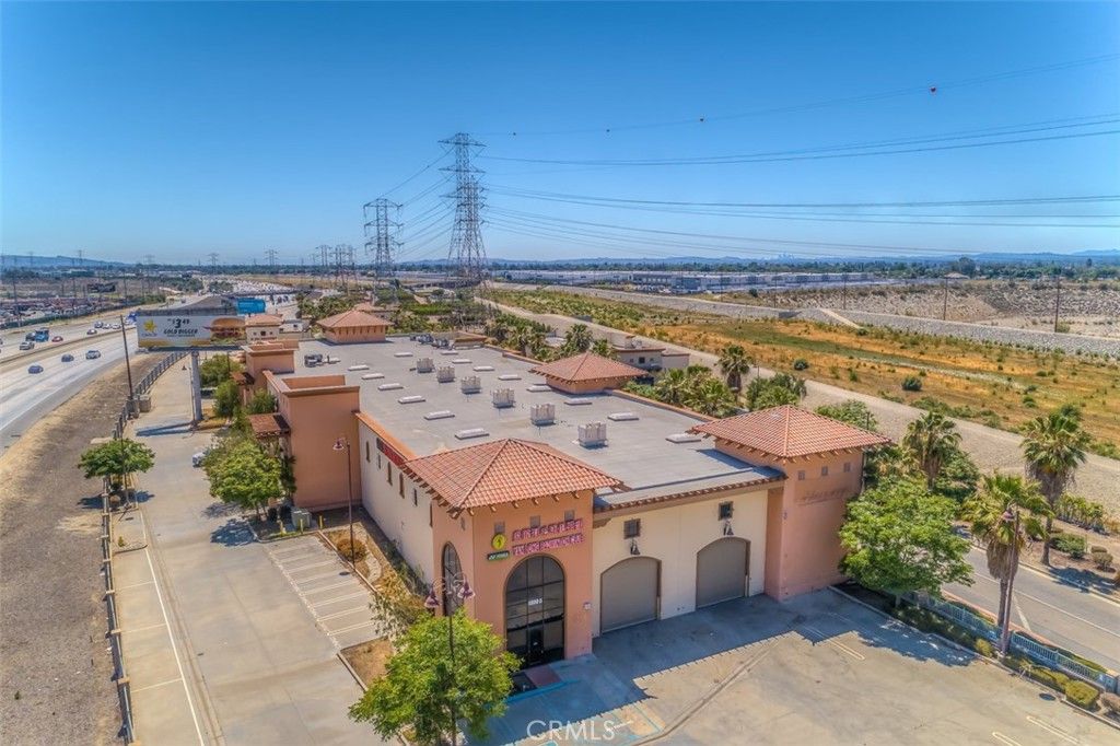 Exterior, Drone