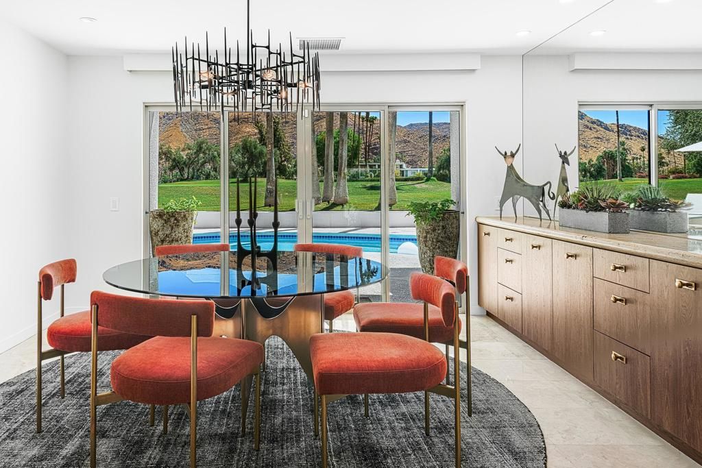 Dining room, Interior, Pendant Lights, Recessed Lighting