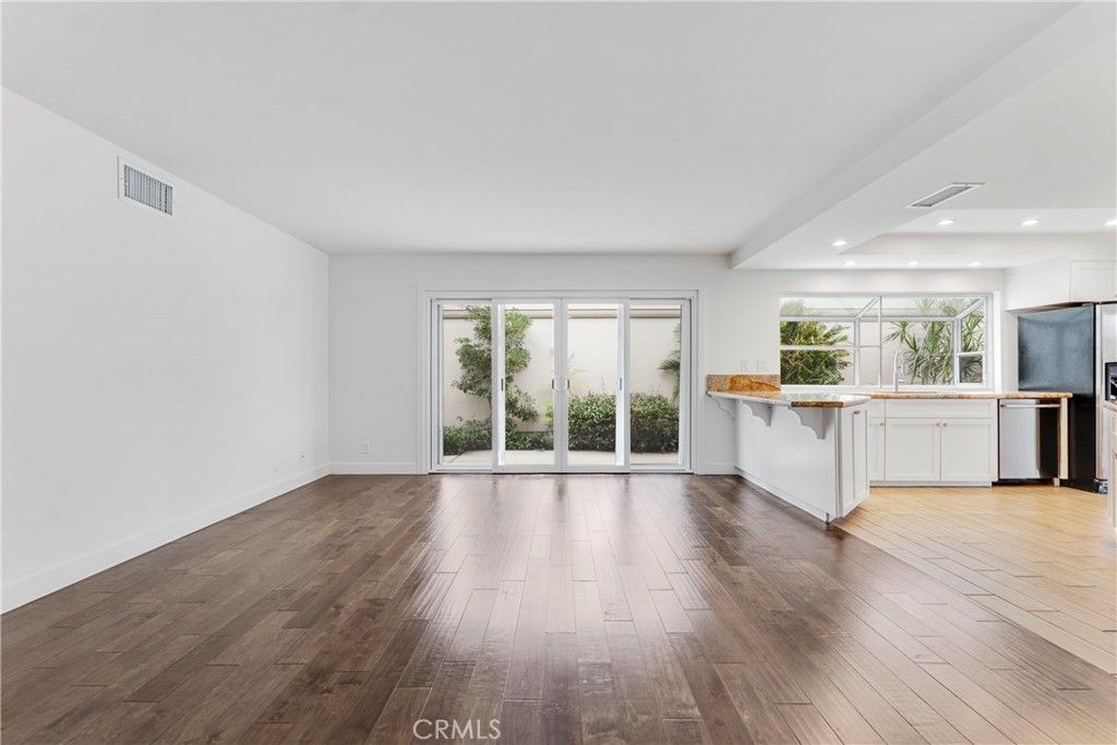 Empty room, Interior, Kitchen, Recessed Lighting, Wood Texture Flooring