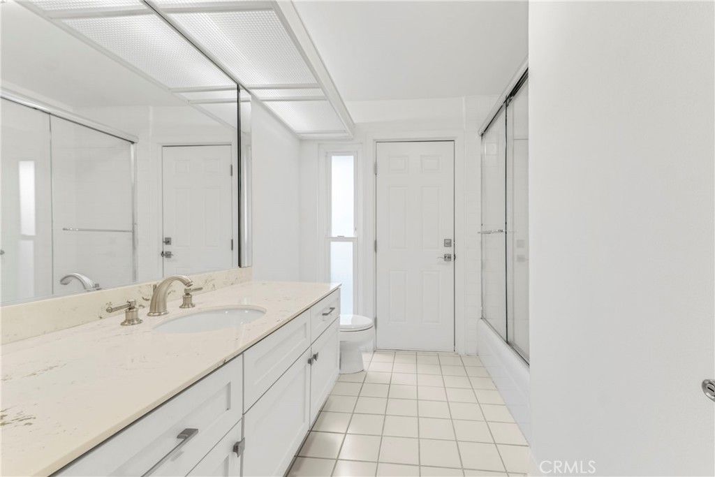Bathroom, Dual Sink Vanities, Glass Shower, Interior