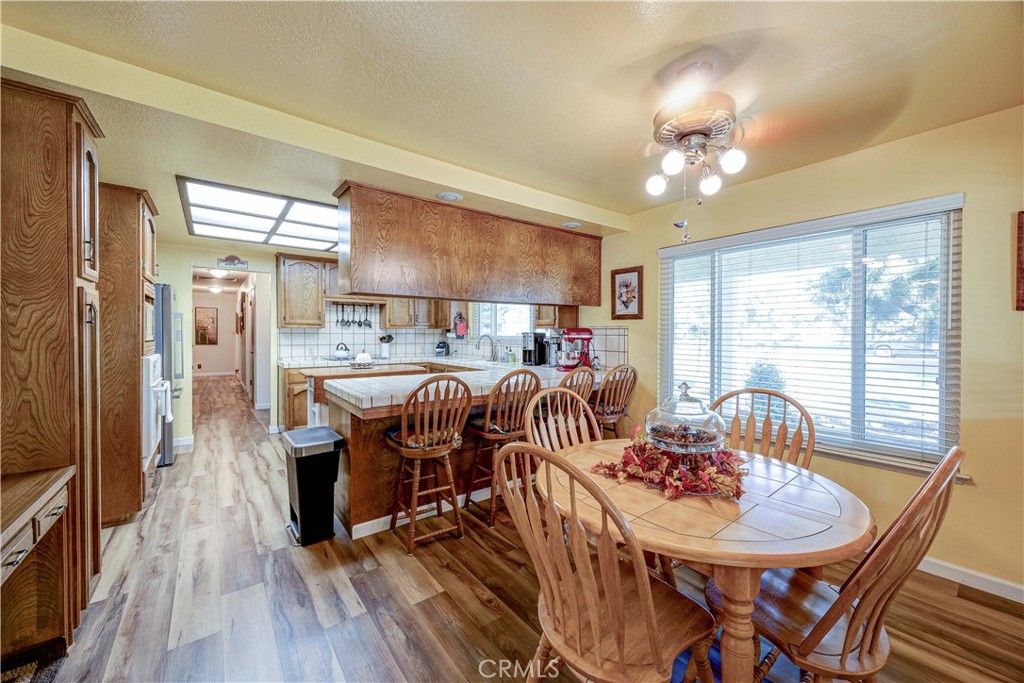 Dining room, Interior, Kitchen, Tile Countertops, Wood Texture Flooring