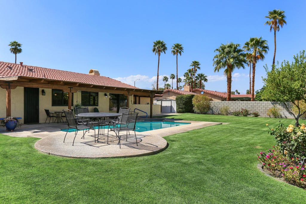 Backyard, Exterior, Pool