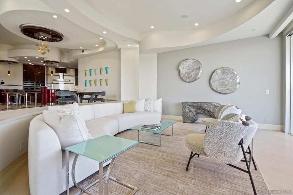 Dining room, Interior, Kitchen, Living room, Recessed Lighting