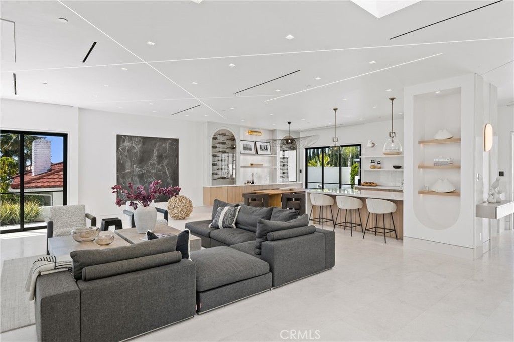 Interior, Living room, Pendant Lights, Recessed Lighting