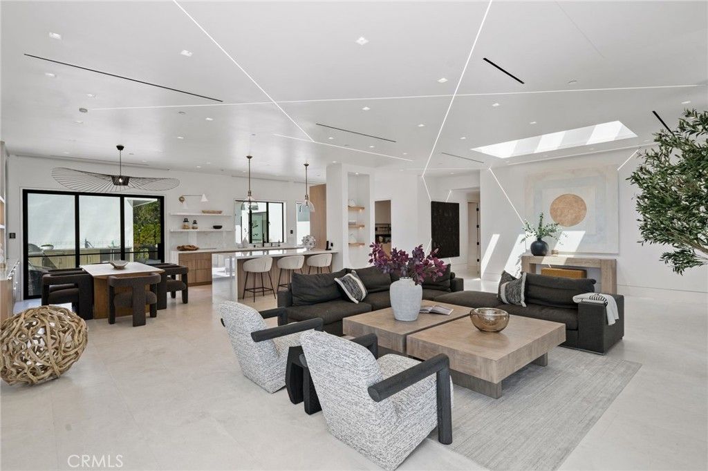 Dining room, Interior, Kitchen, Living room, Pendant Lights, Recessed Lighting