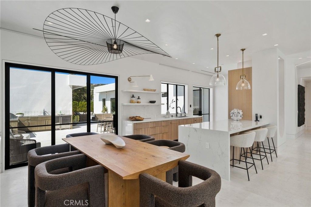 Dining room, Interior, Kitchen, Pendant Lights, Recessed Lighting