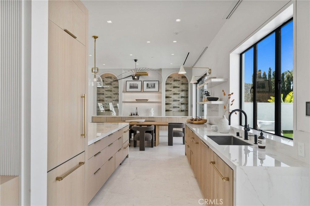 Dining room, Interior, Kitchen, Pendant Lights, Recessed Lighting