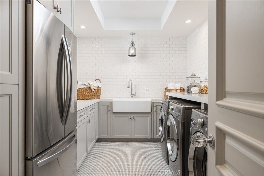 Interior, Pendant Lights, Recessed Lighting, Washer