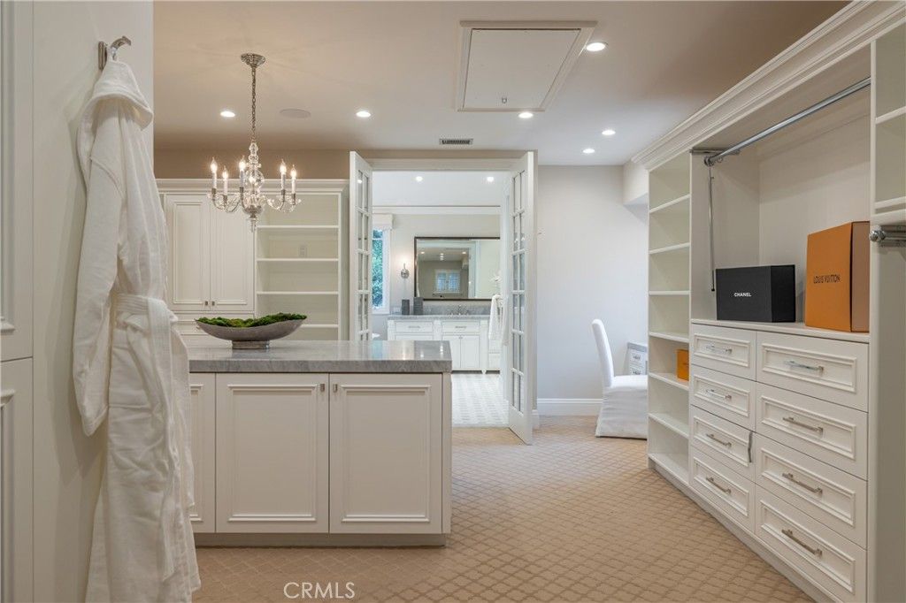Chandelier, Interior, Recessed Lighting
