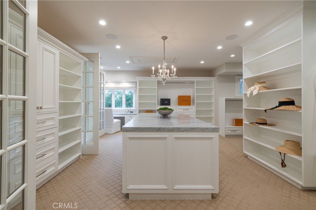 Chandelier, Interior, Pendant Lights, Recessed Lighting, Walk-in Closets