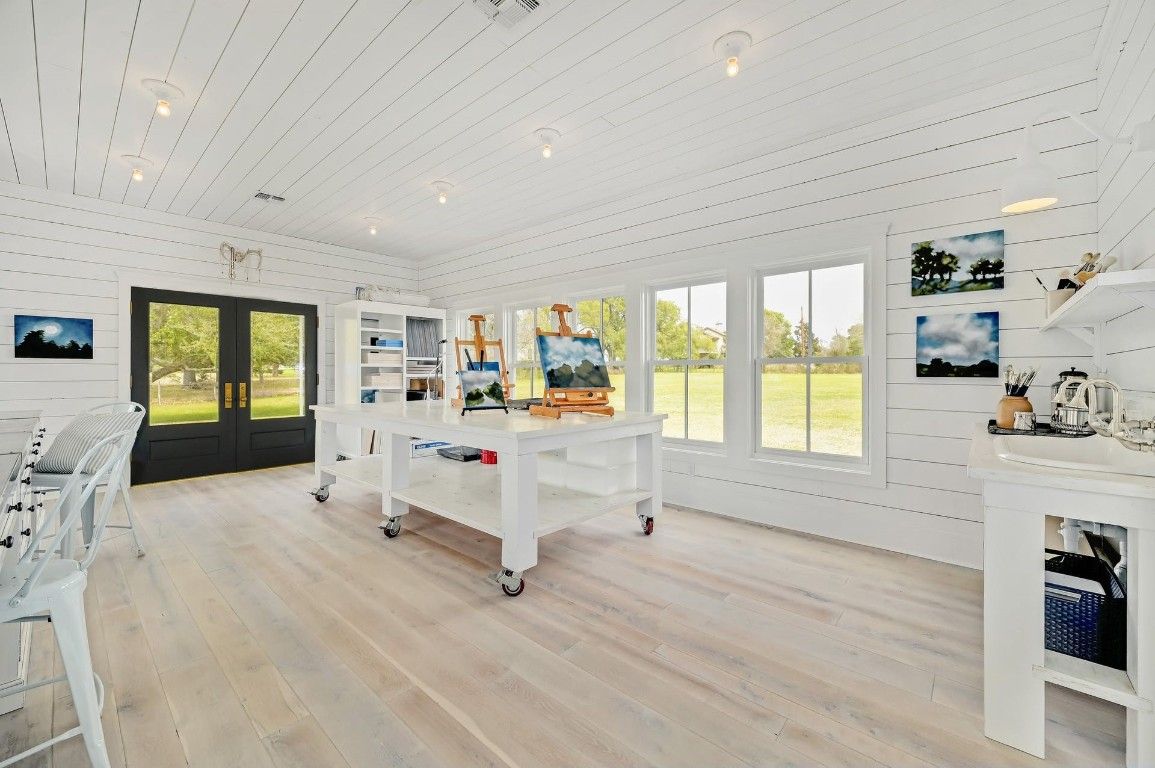 Home Office, Interior, Recessed Lighting, Wood Texture Flooring