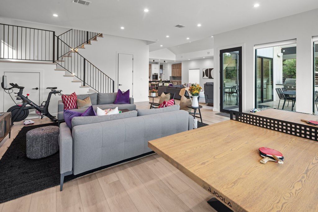 Dining room, Fitness Equipment, Interior, Kitchen, Living room, Recessed Lighting, Wood Texture Flooring