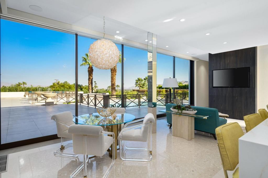 Dining room, Interior, Living room, Pendant Lights, Recessed Lighting