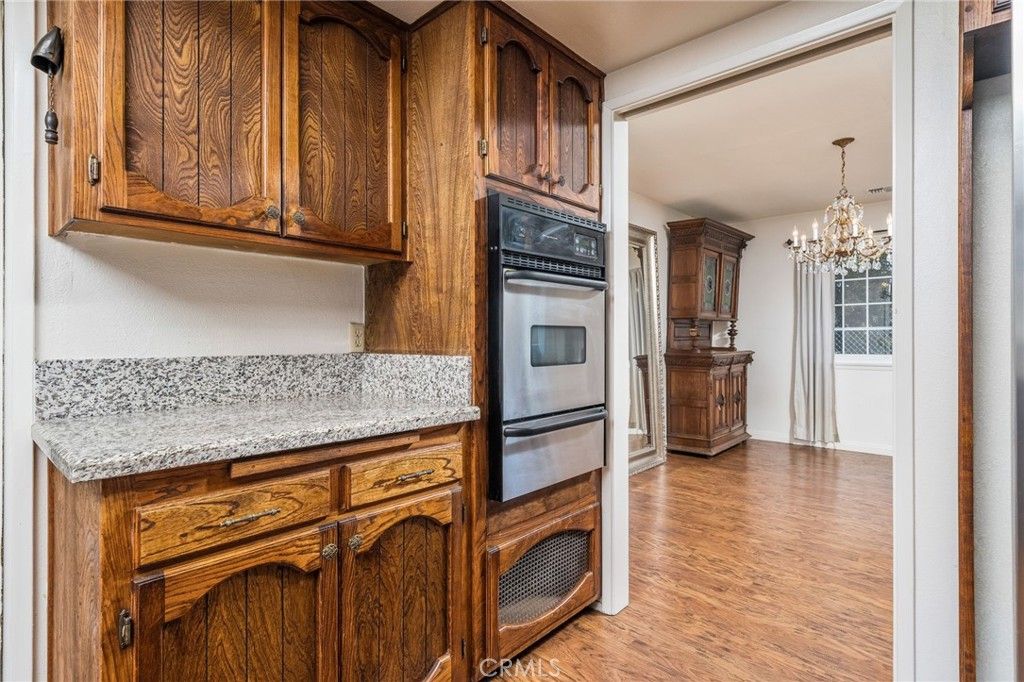 Chandelier, Interior, Kitchen, Wood Texture Flooring