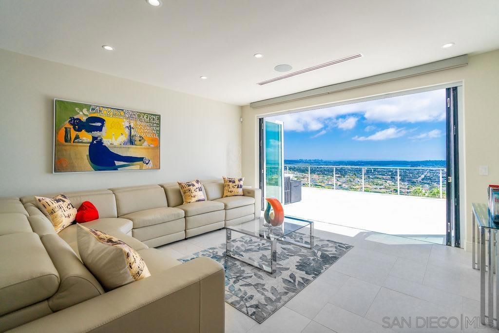 Interior, Living room, Recessed Lighting, Water
