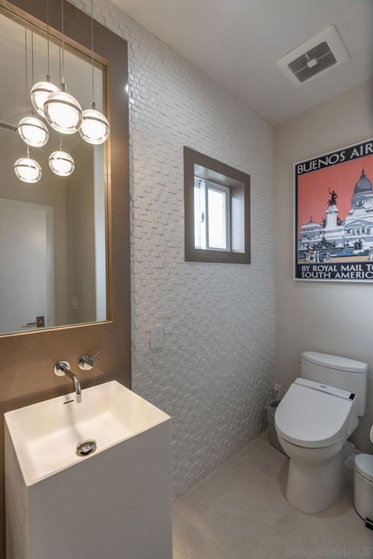 Bathroom, Interior, Pendant Lights