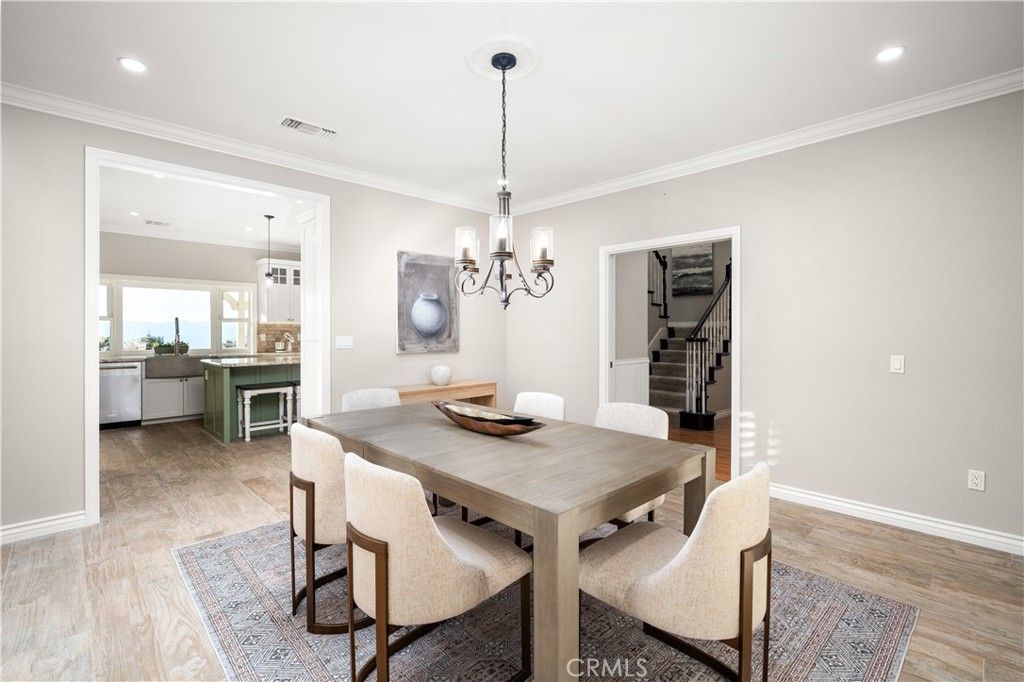 Chandelier, Dining room, Interior, Pendant Lights, Recessed Lighting, Wood Texture Flooring