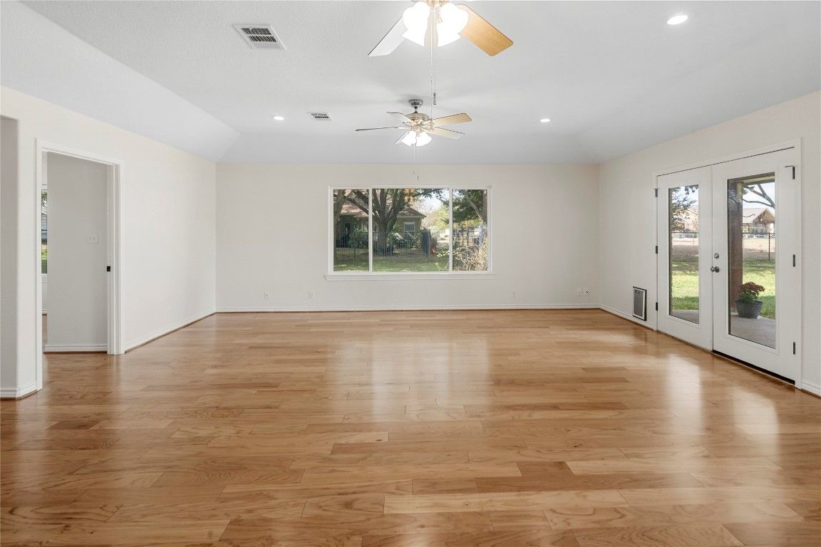 Empty room, Interior, Recessed Lighting, Wood Texture Flooring