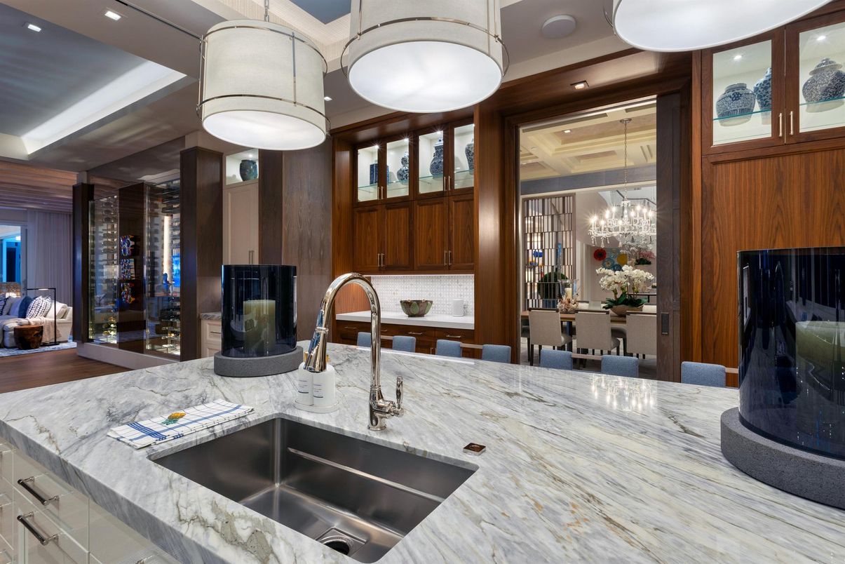 Chandelier, Dining room, Interior, Kitchen, Recessed Lighting