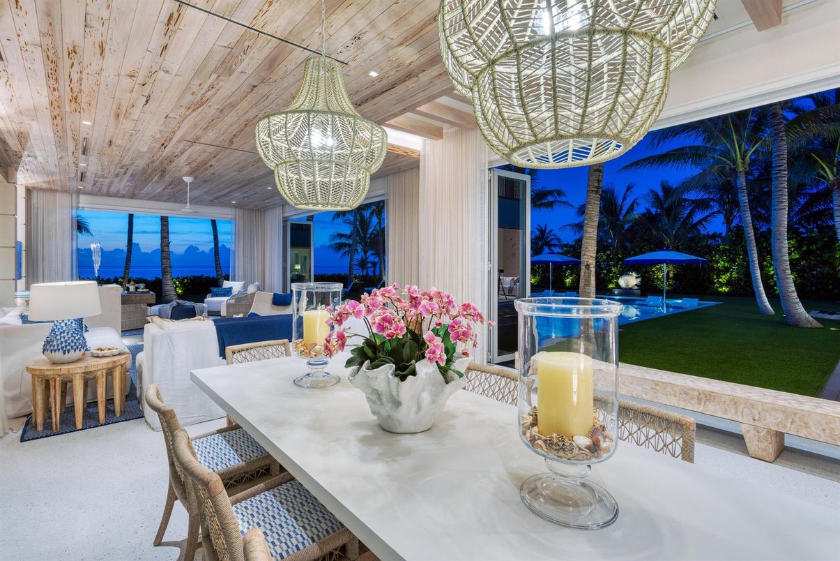 Chandelier, Dining room, Exterior, Living room, Recessed Lighting, Wooden Ceilings