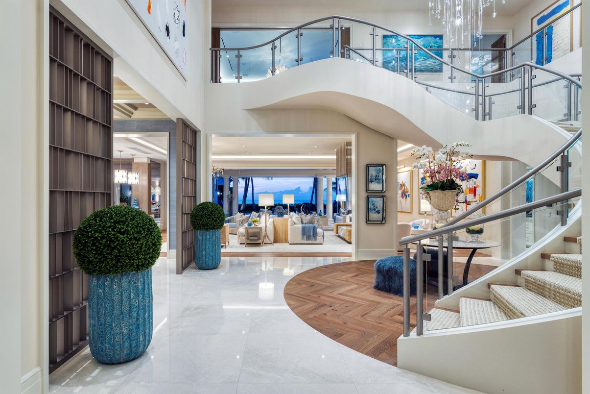 Chandelier, Interior, Recessed Lighting, Wood Texture Flooring