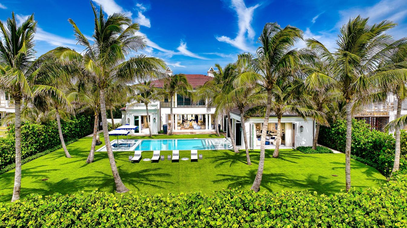 Backyard, Exterior, Pool