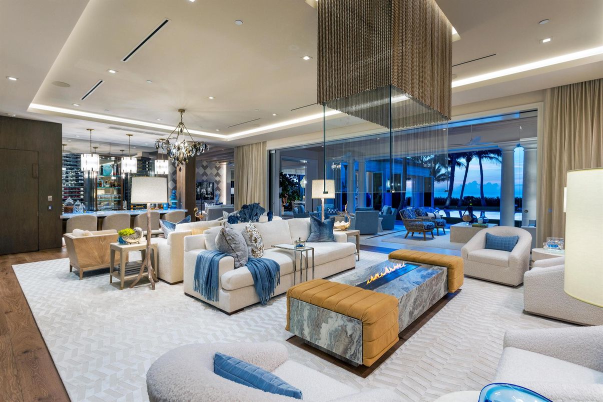 Chandelier, Interior, Living room, Pendant Lights, Recessed Lighting