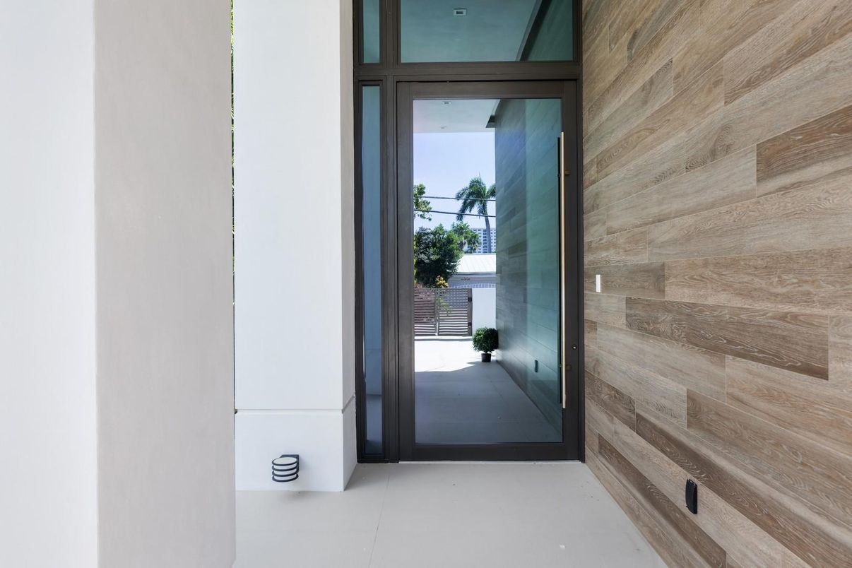 Exterior, Wooden Walls