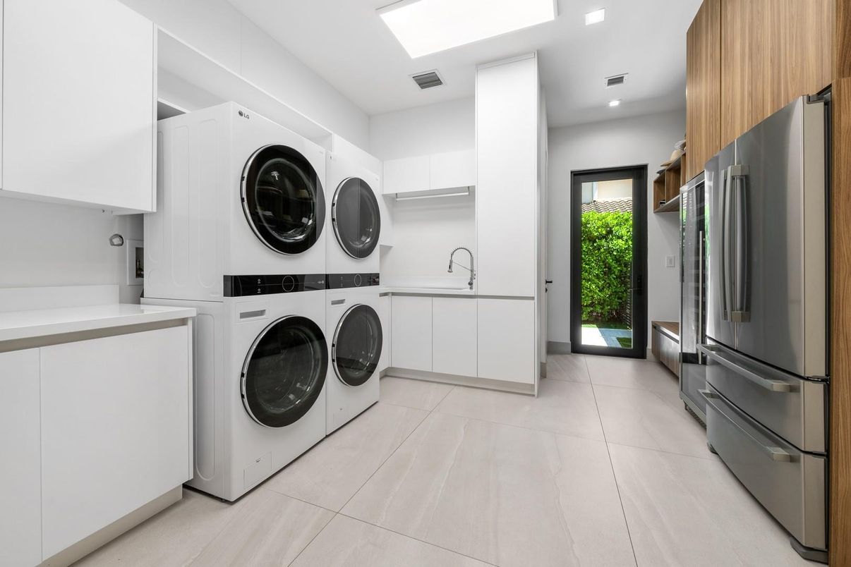Interior, Recessed Lighting, Washer