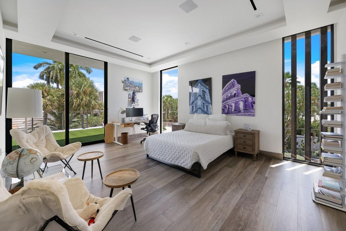 Bedroom, Home Office, Interior, Recessed Lighting, Wood Texture Flooring