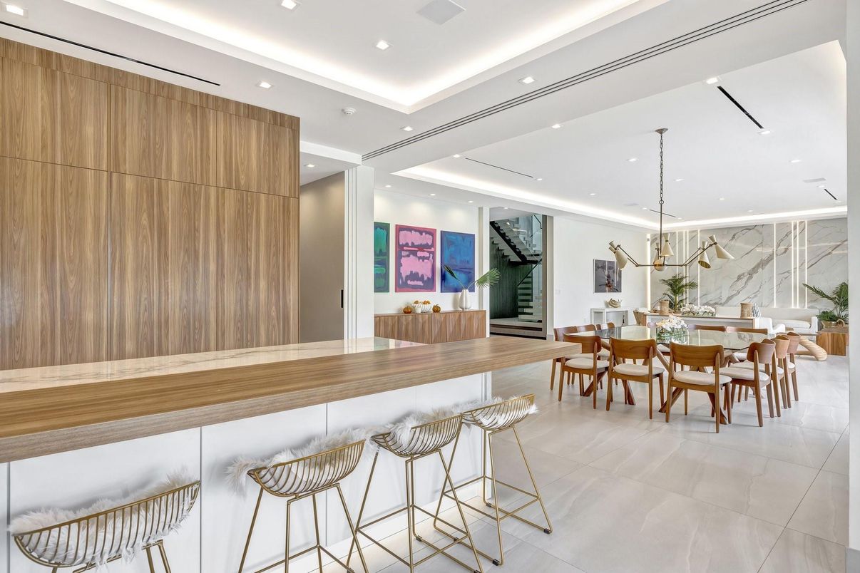 Chandelier, Dining room, Interior, Pendant Lights, Recessed Lighting
