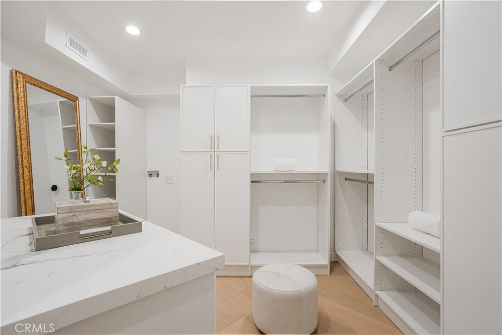 Interior, Recessed Lighting, Walk-in Closets, Wood Texture Flooring