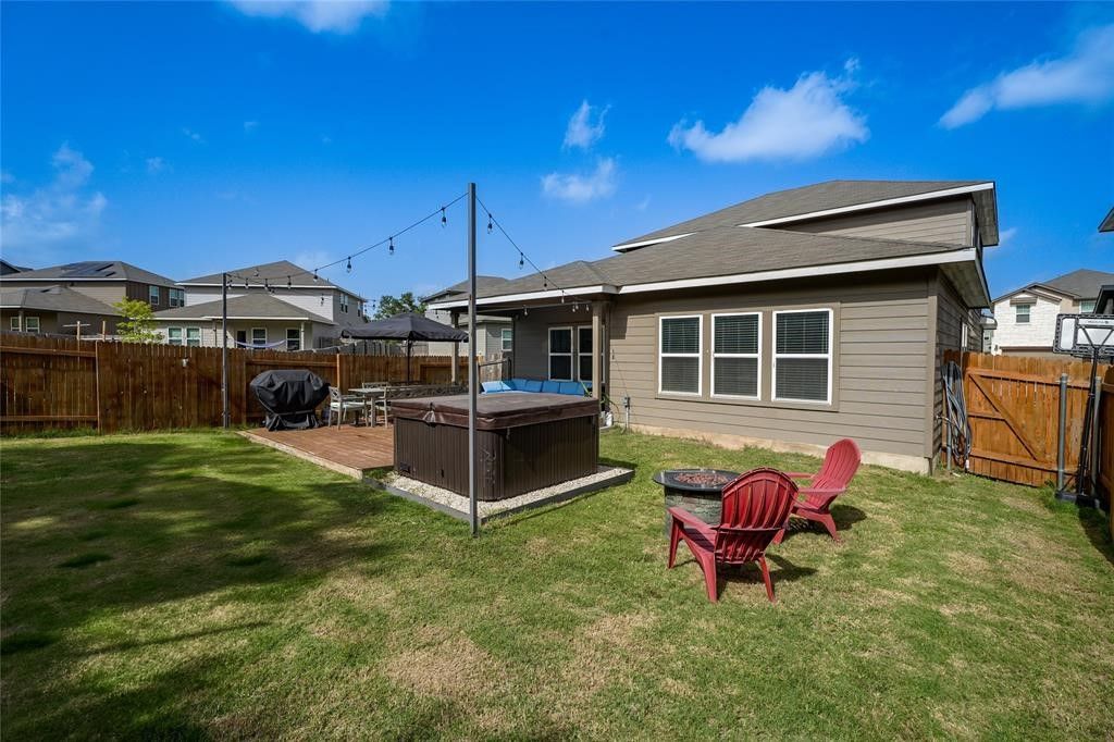 Backyard, Exterior, Hot Tub