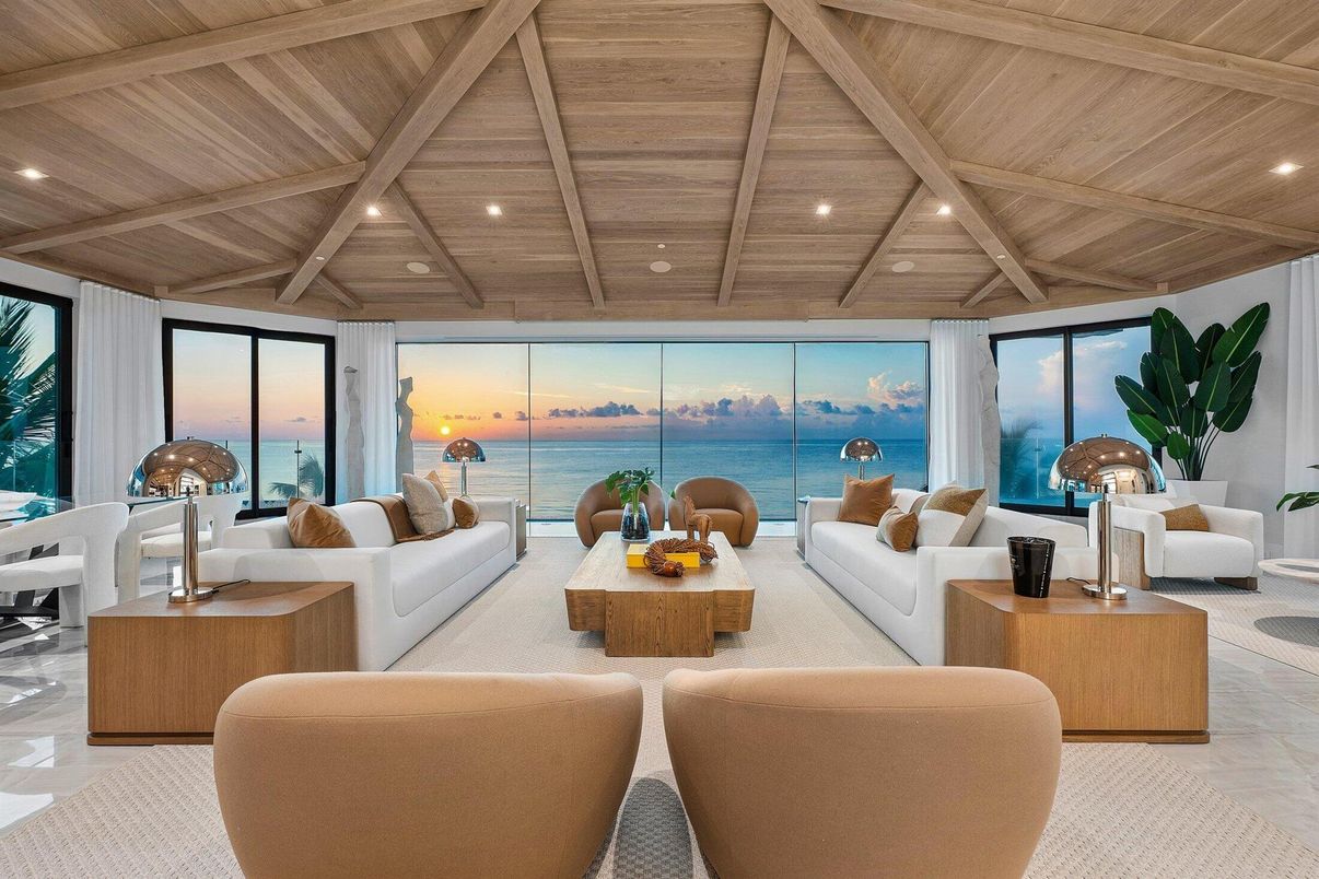 Interior, Living room, Recessed Lighting, Water, Wooden Beams, Wooden Ceilings