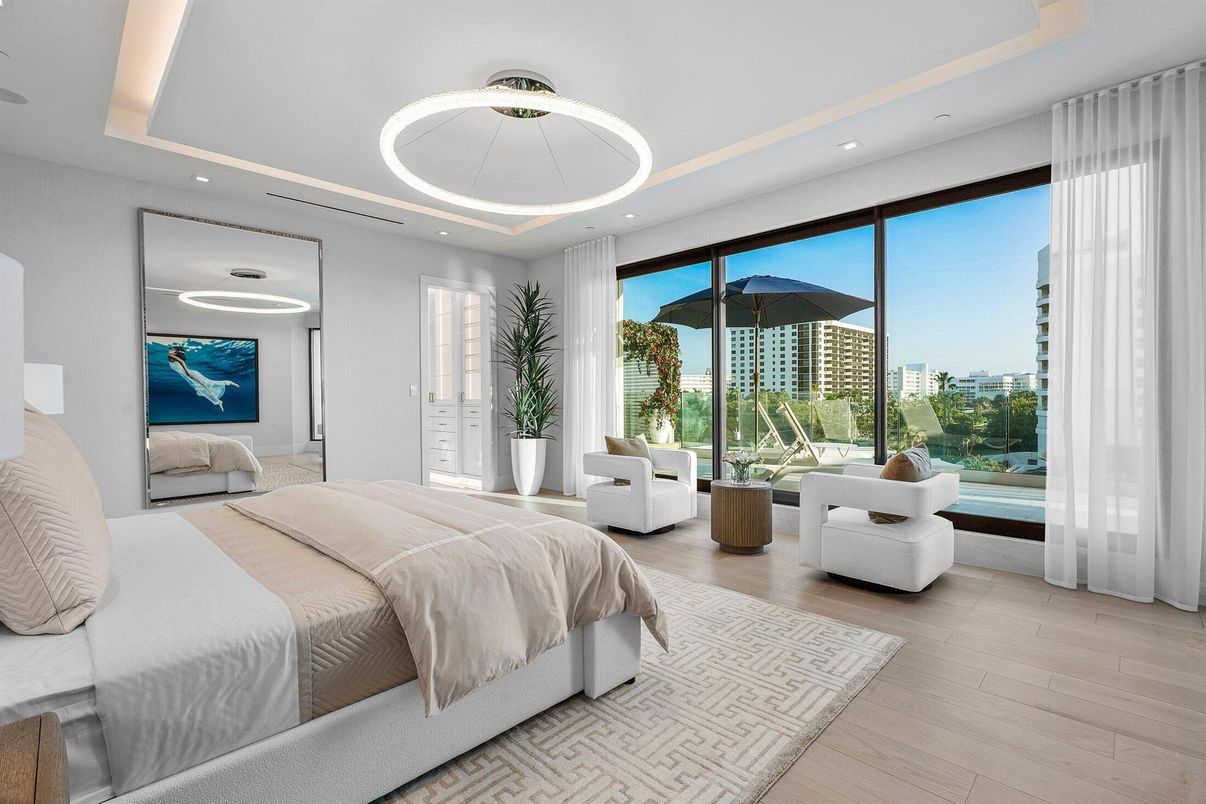 Bedroom, Interior, Pendant Lights, Recessed Lighting, Wood Texture Flooring
