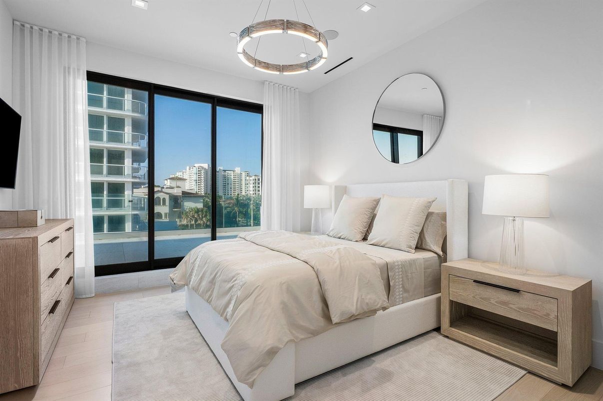 Bedroom, Interior, Pendant Lights, Recessed Lighting