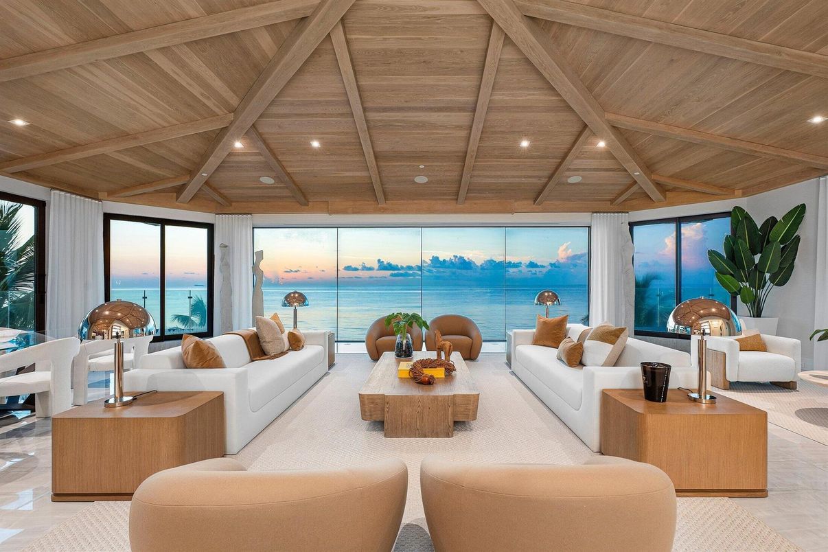 Interior, Living room, Recessed Lighting, Water, Wooden Beams, Wooden Ceilings